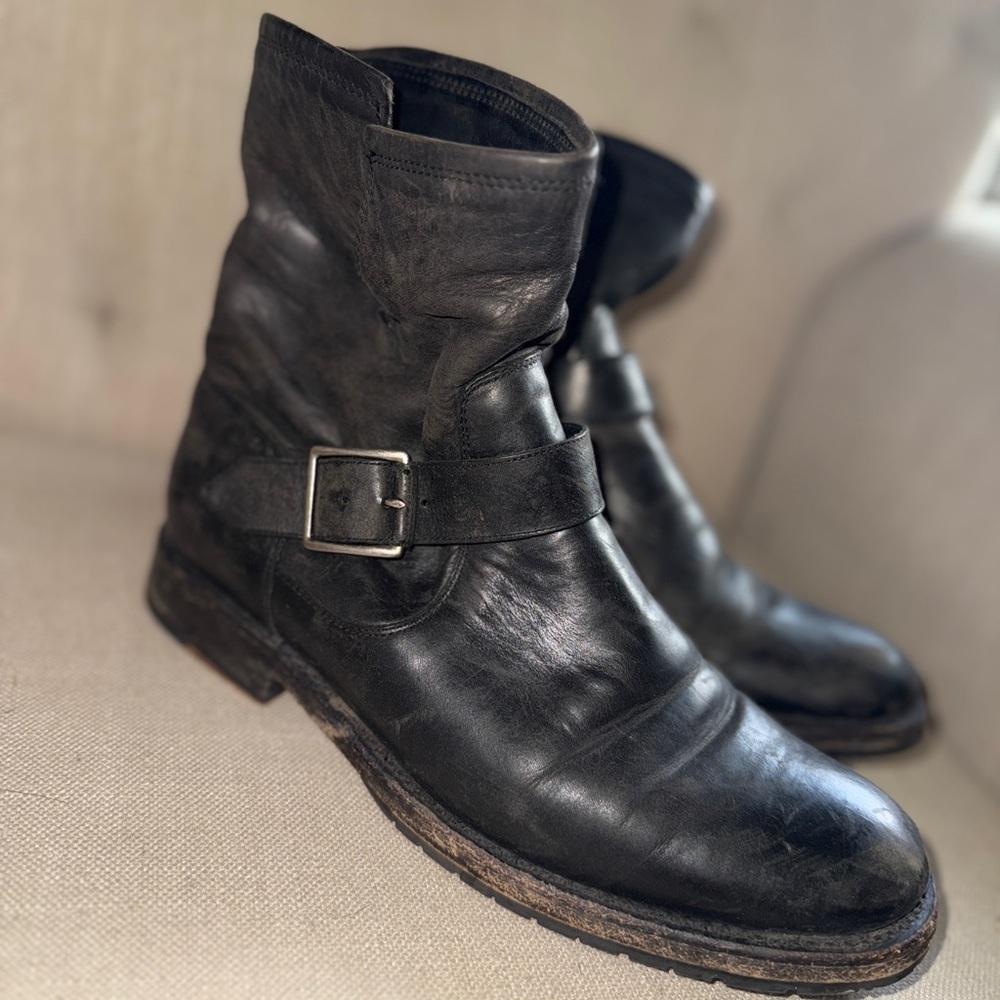 Women’s Black Leather Buckle Boots